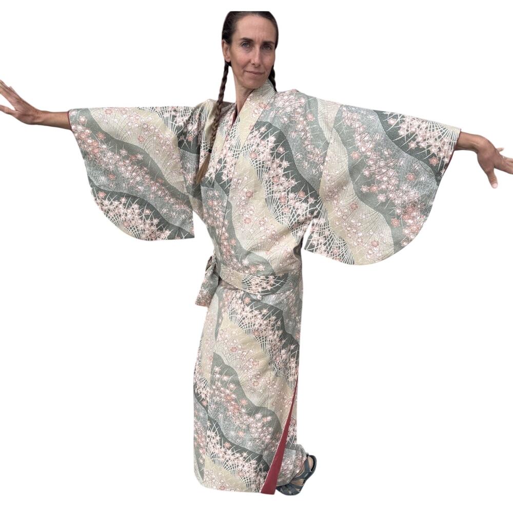 Vintage Japanese Rayon Crepe Kimono Jacket & Wrap Skirt Set